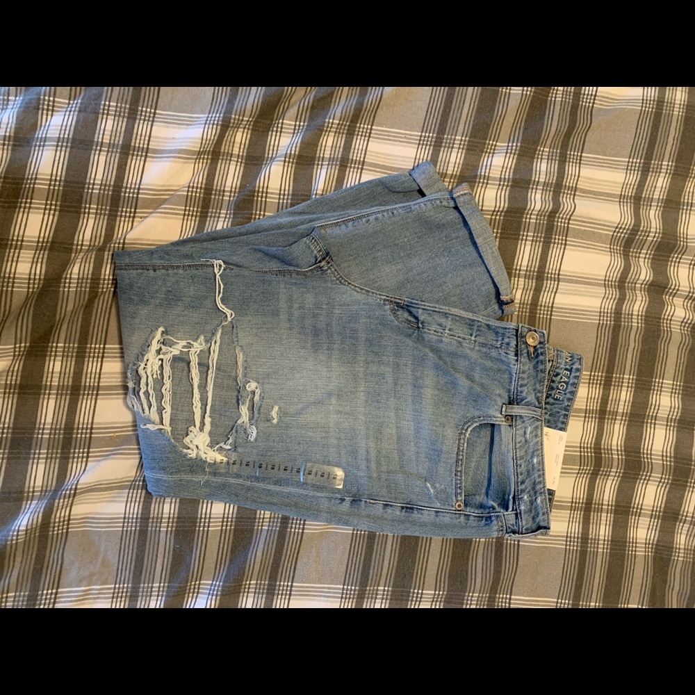 American Eagle Tomgirl Jeans